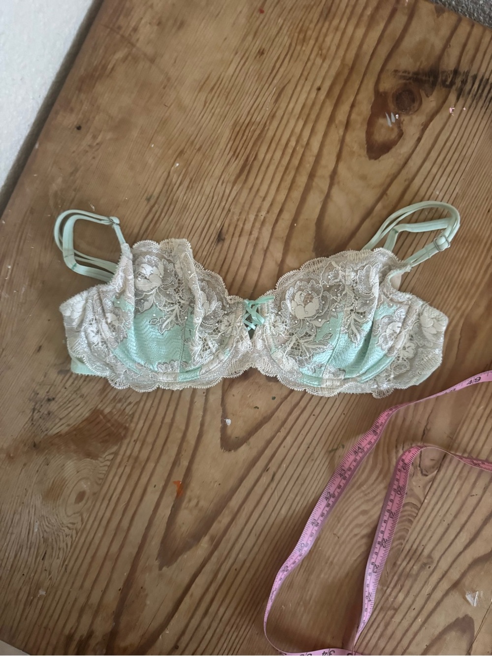 Victoria's Secret Mint Green Balconette Bra with Cream Lace